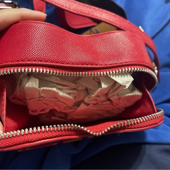 Steve Madden Red Heart Crossbody Bag - Picture 6 of 6